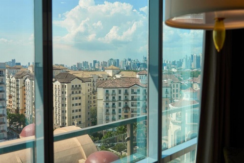 Belmont Hotel Manila image 15